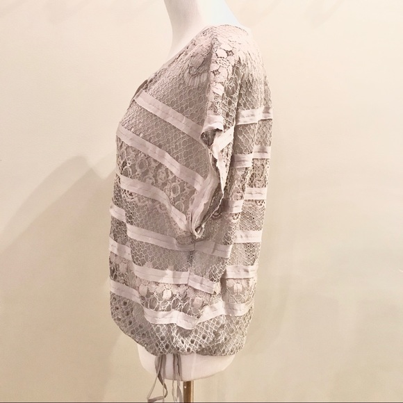 BCBG Maxazria Silk Gray Lace Top in size M - Picture 3 of 5
